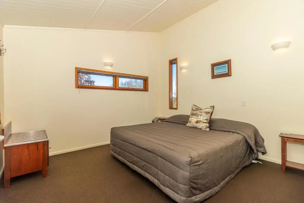 Naseby Apartments