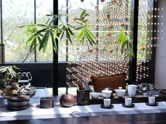 Yuan Hotel