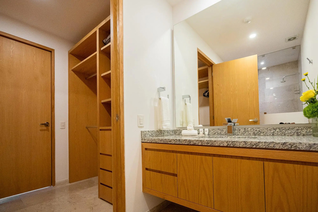 Condo Solaria G303 in Ventanas Residencial