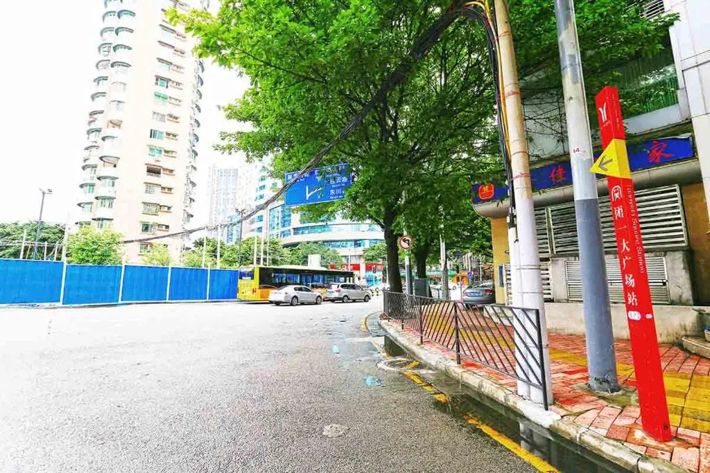 South Donghua Road Apartment 00112410