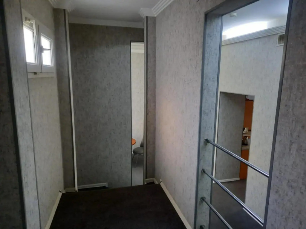 Apartament on Nizami street 6 rooms
