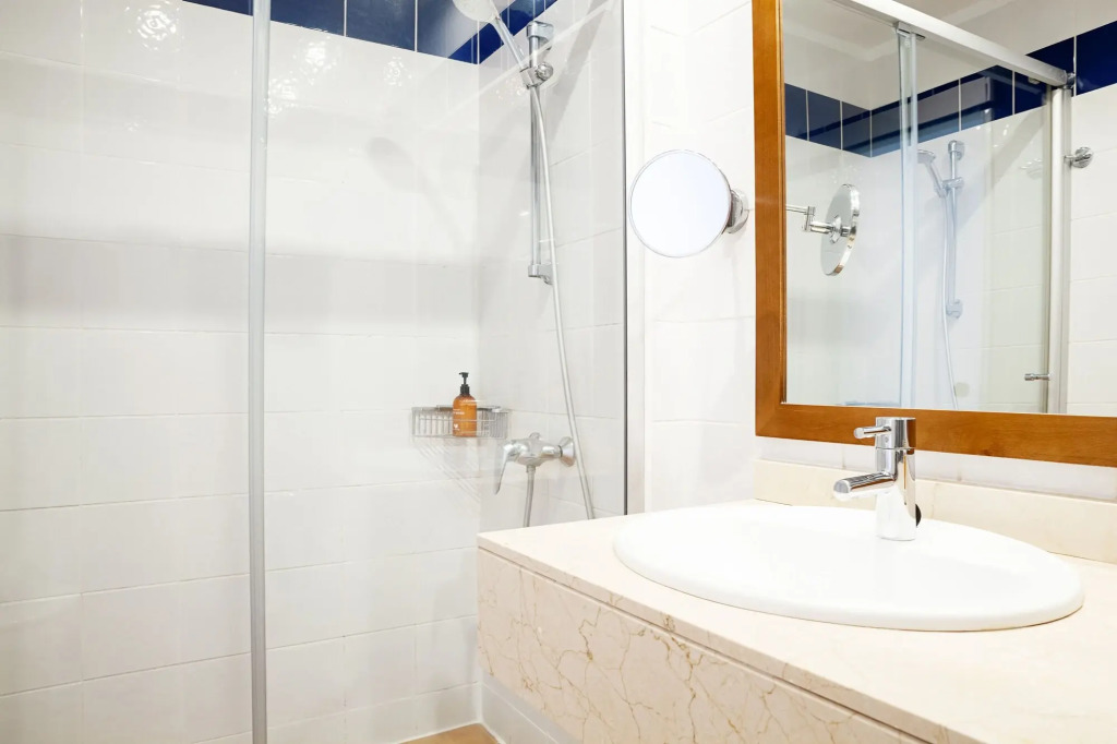 Sunprime Atlantic View Suite & Spa