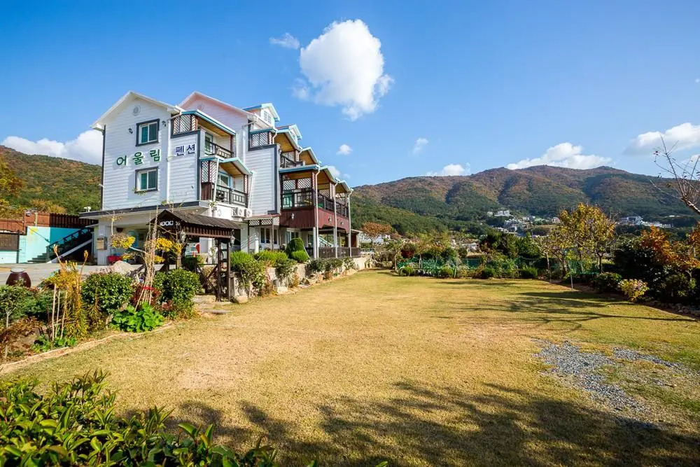 Oulim Pension