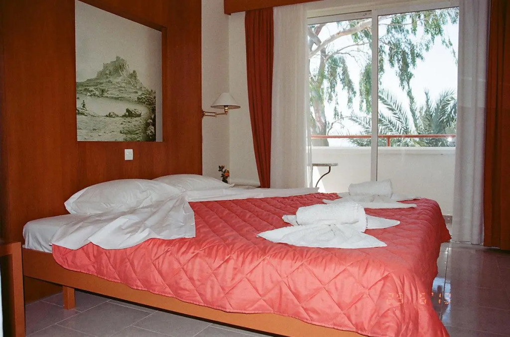 Ayit Hotel