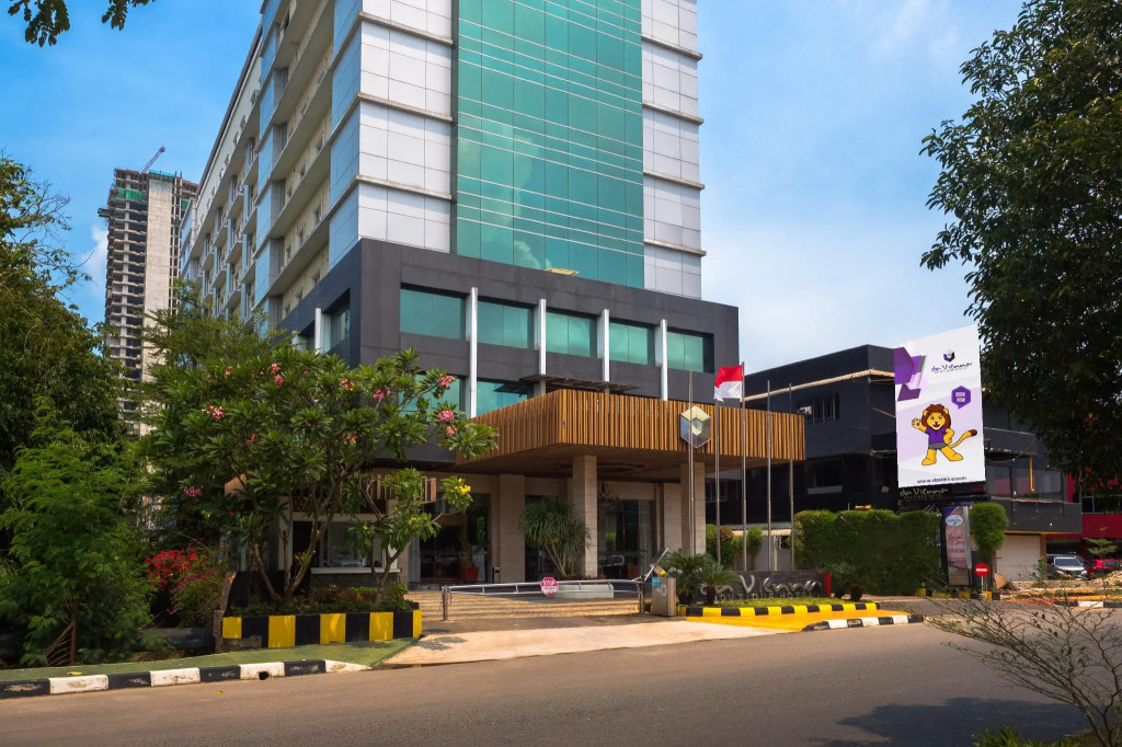 Fox Hotel Nagoya Batam