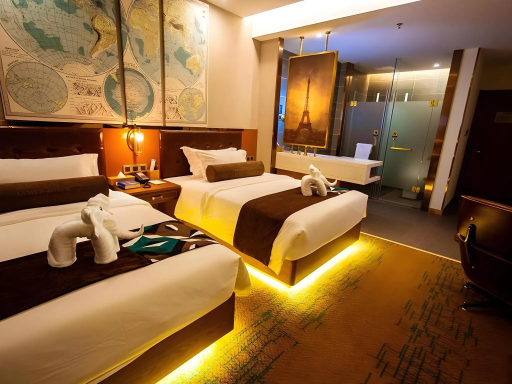 Lanzhou Junhe Hotel (Xiguan Metro Station)