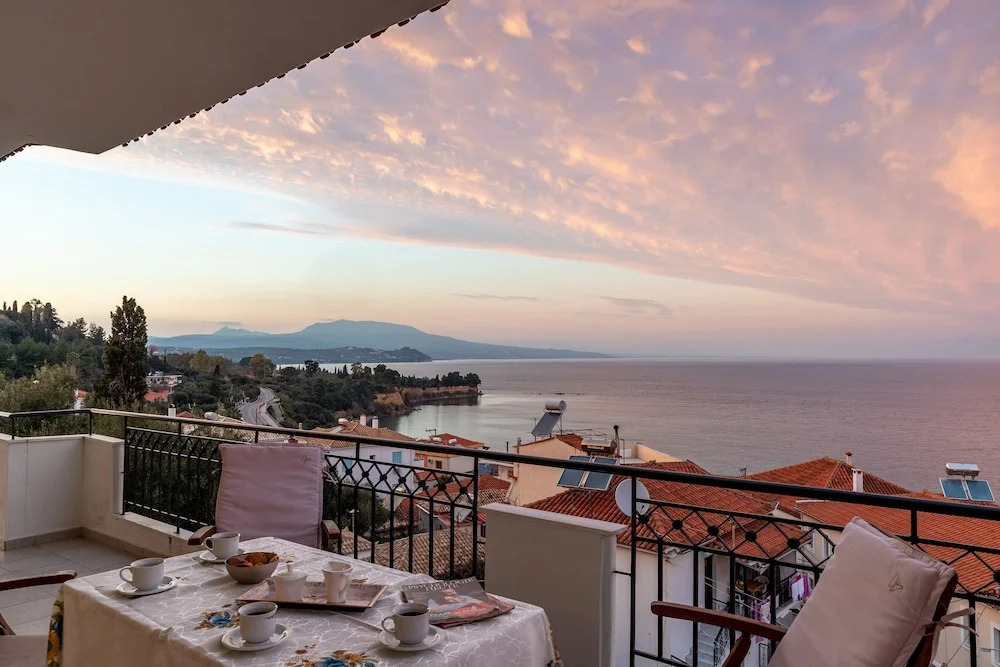 Escape Reality - Magic Getaway with Paradise View