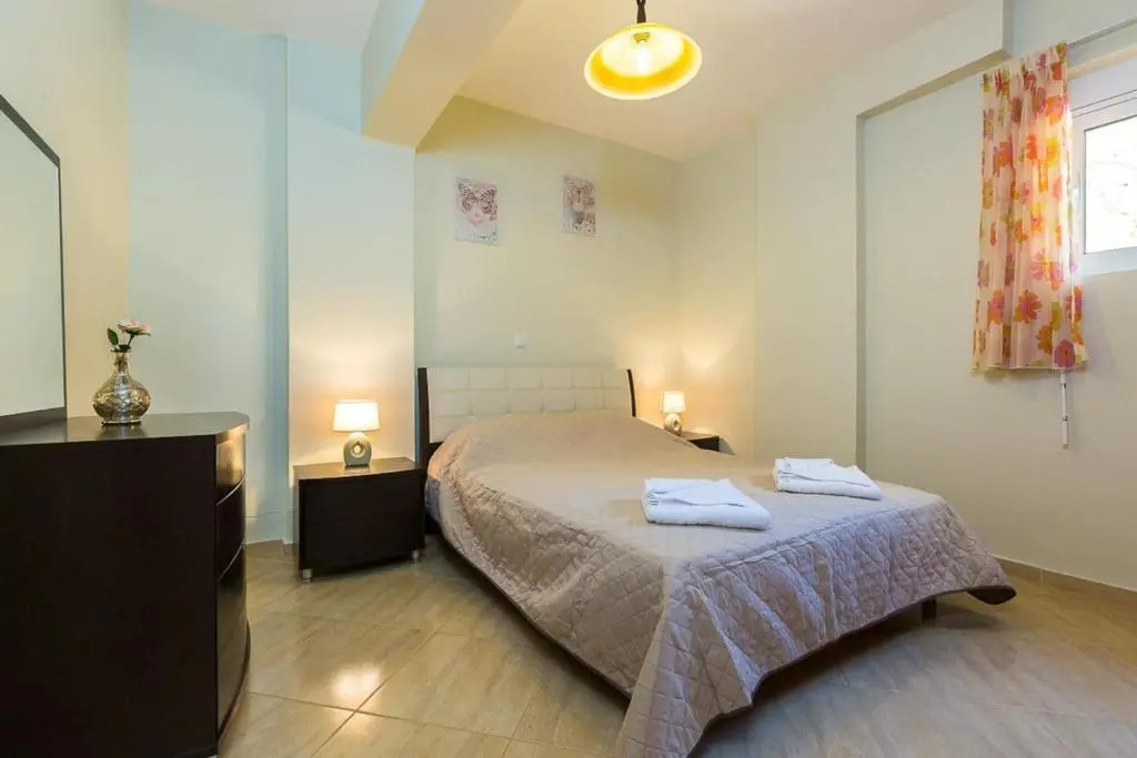 Eva home, 200m from the sea!
