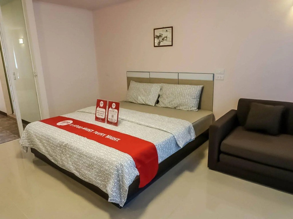 Nida Rooms Samanchan Lunatic