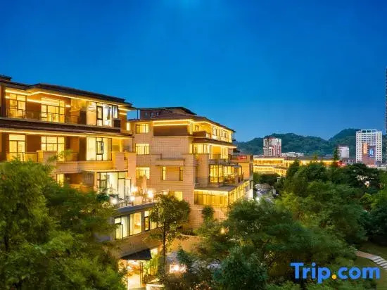 Shexia Xiaozhu Homestay (Zunyi Poly Future City Branch)