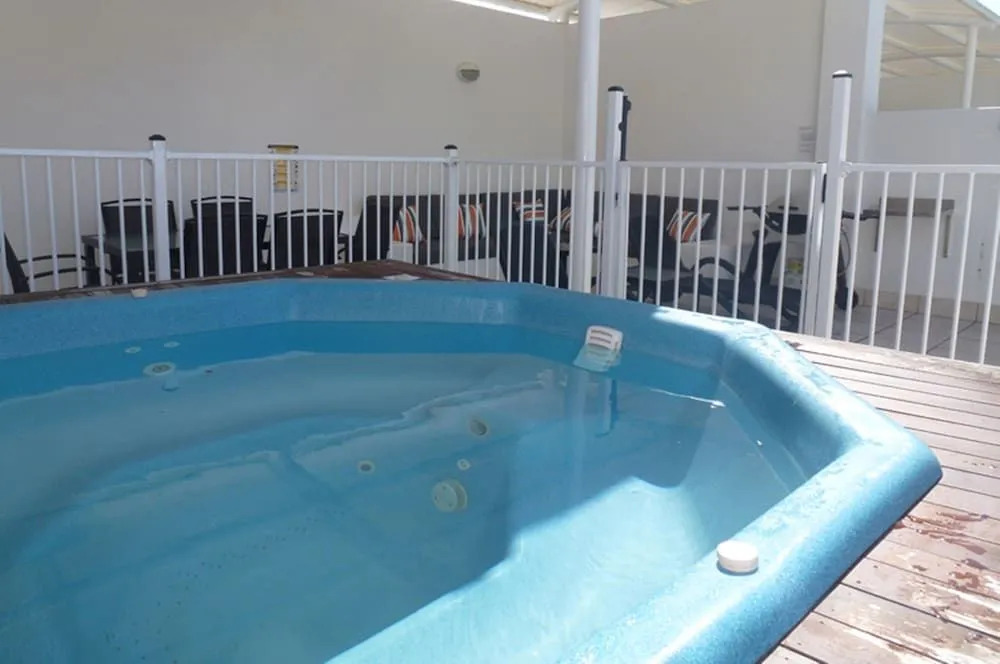Penthouse 5231 Beach Club