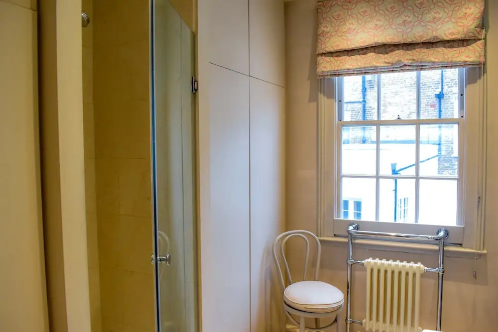 Chelsea 3 Bedroom House With Patio
