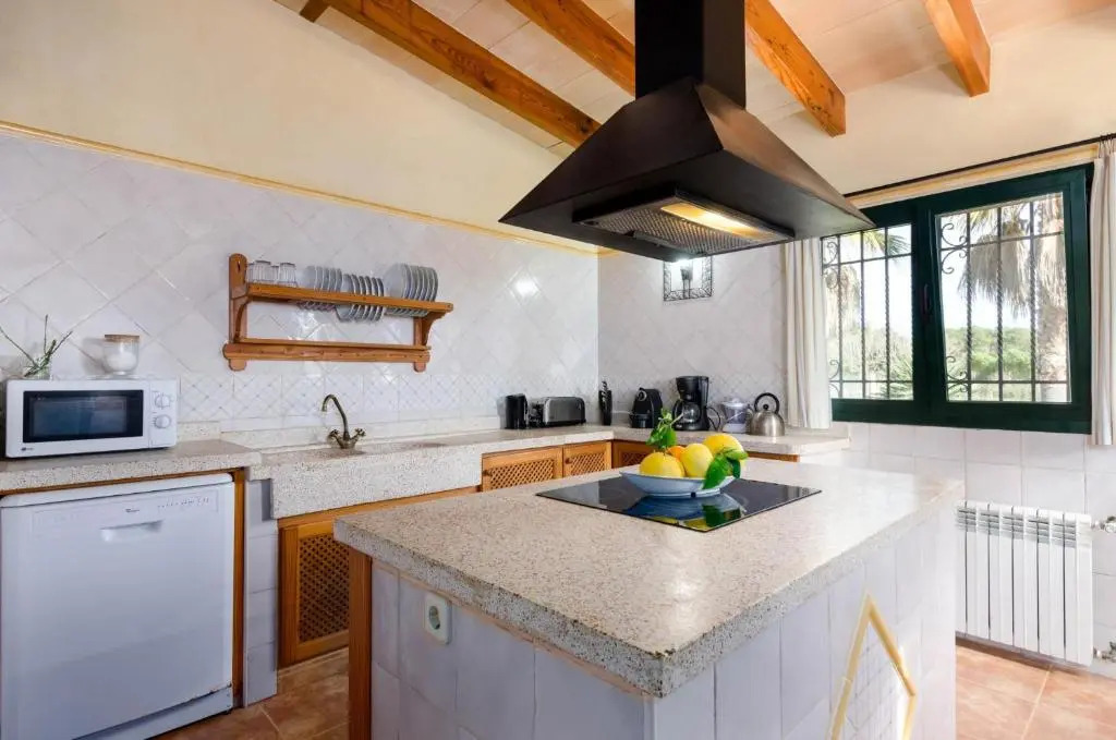Villa Pula Viñas Country villa 3 bedrooms pool and fabulous views of the Pula golf course near Son servera