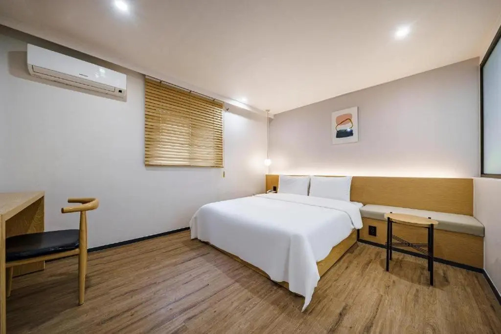 Hotel Yaja Changwon Myeongseo