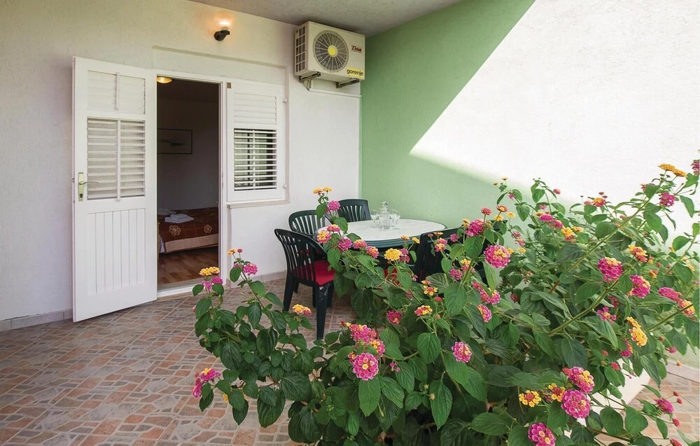 Stunning Home in Lokva Rogoznica With Wifi and 1 Bedrooms