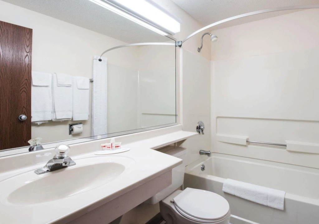 Serena Inn & Suites of Rapid City