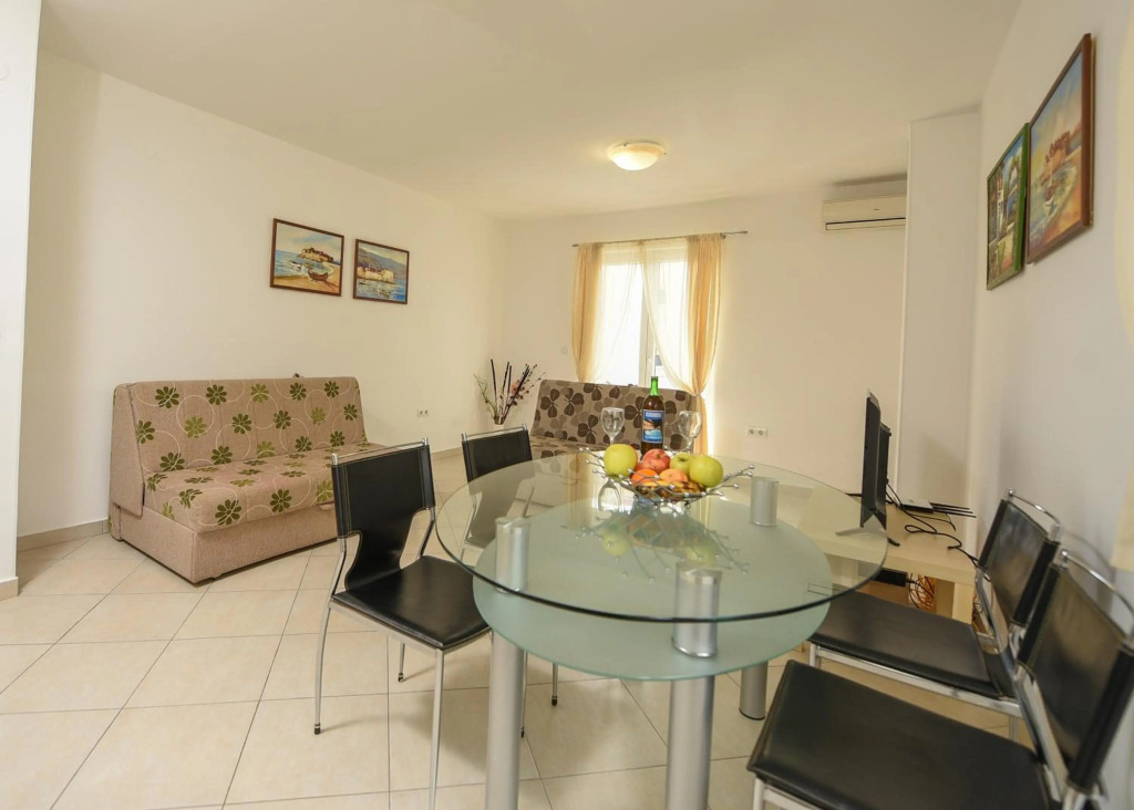 Sea Point II ApartmentsTivat