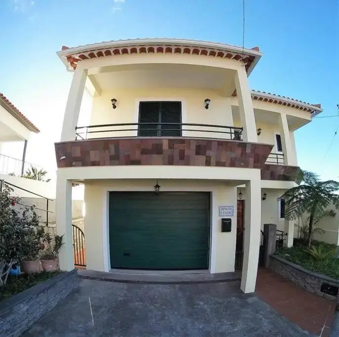 Benoni House by Stay Madeira Island