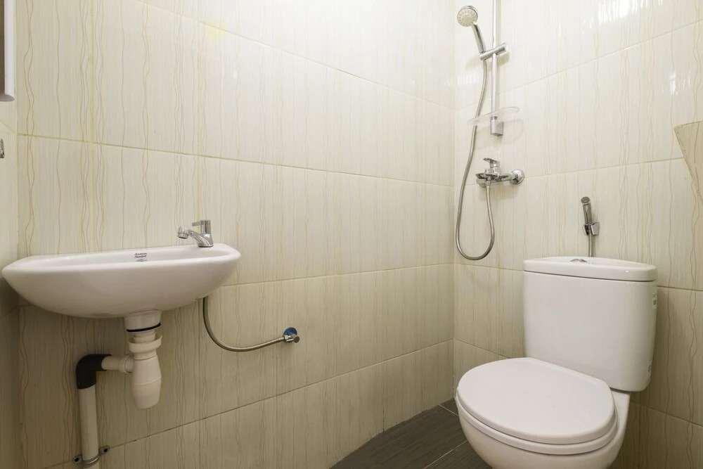 The Karins Guesthouse by OYO Rooms