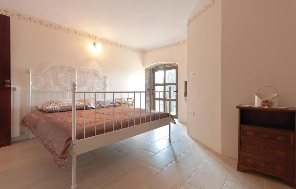 Gorgeous Home In Gracisce