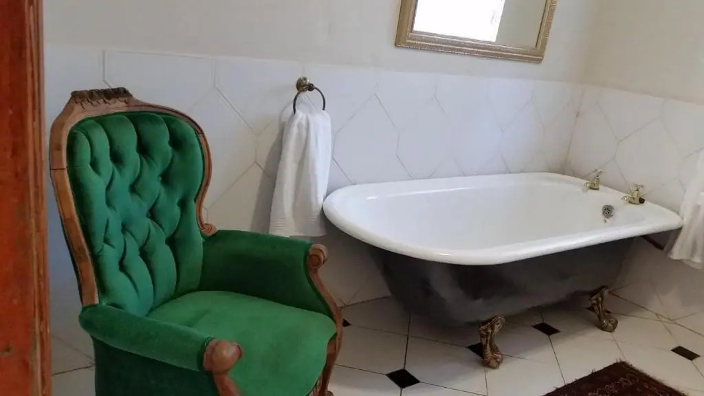 Bauhenia Guesthouse