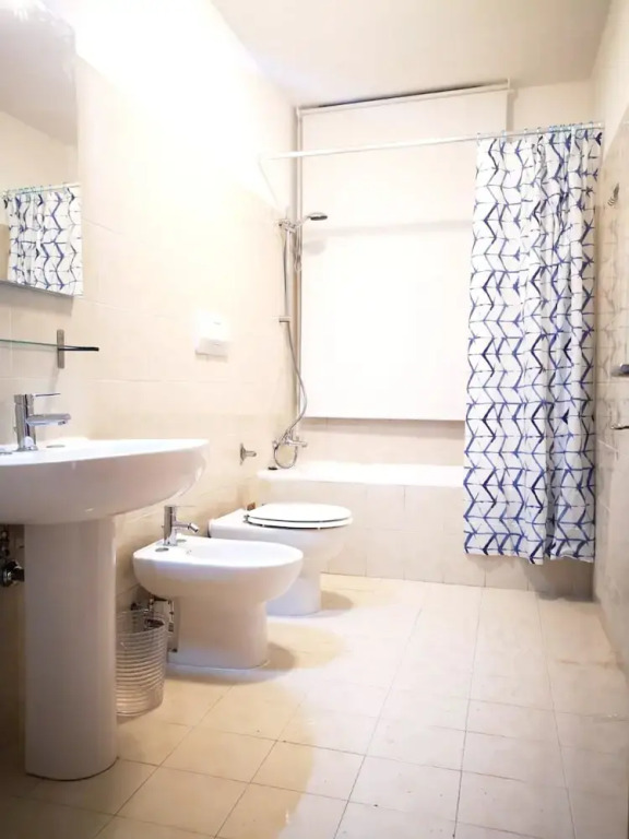 Apartment With 2 Bedrooms In Roma With Furnished Balcony And Wifi 35 Km From The Beach