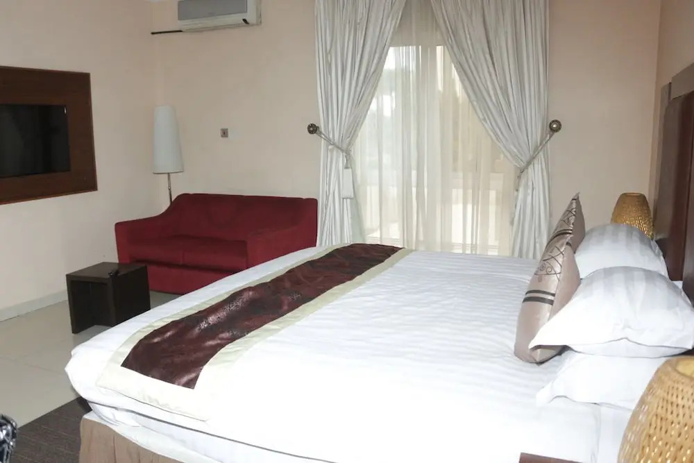 Olive Branch Hotel