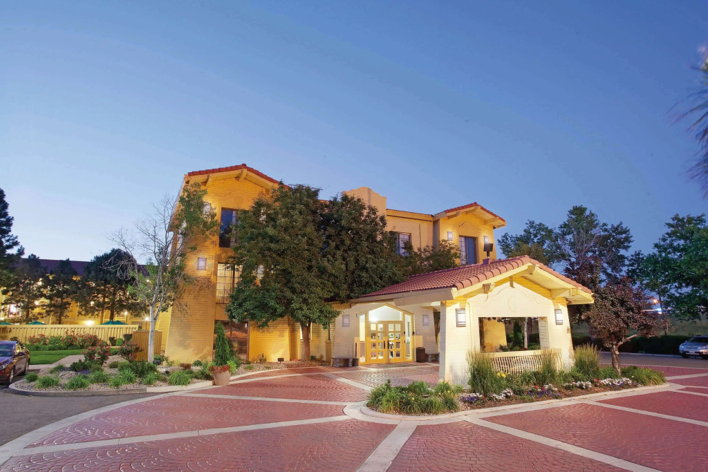 Travelodge by Wyndham Golden-Denver