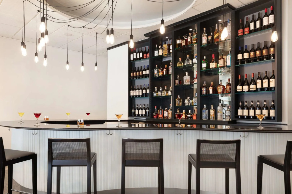 Pennyweight Hotel Boston, Curio Collection by Hilton
