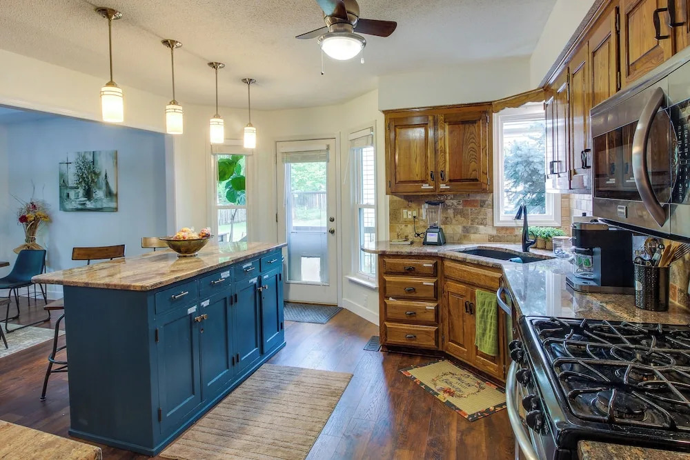 Overland Park Home w/ Fenced-in Yard & Gas Grill!