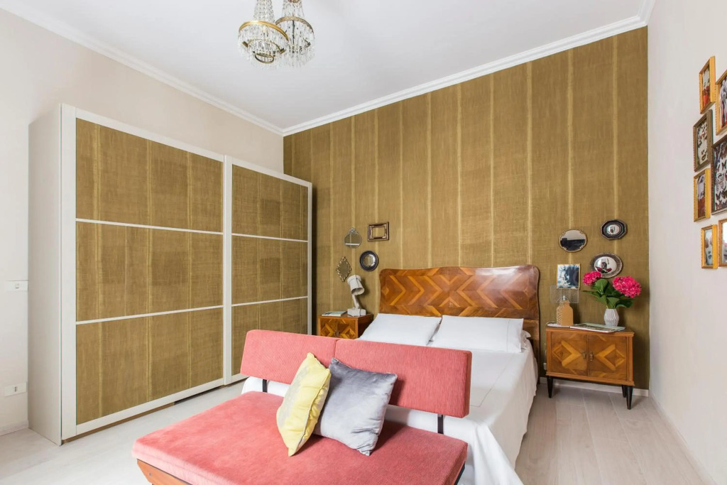 Dandy Suite