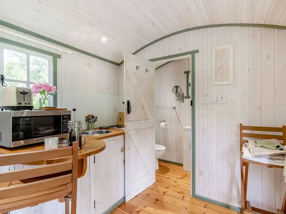 Shepherd's Hut