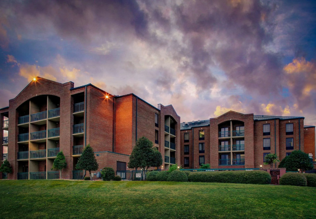 Courtyard by Marriott Riverfront New Bern