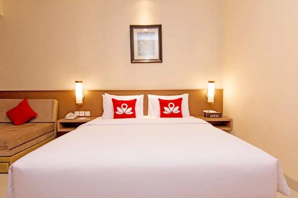 ZEN Rooms Benesari 6 Legian Kuta