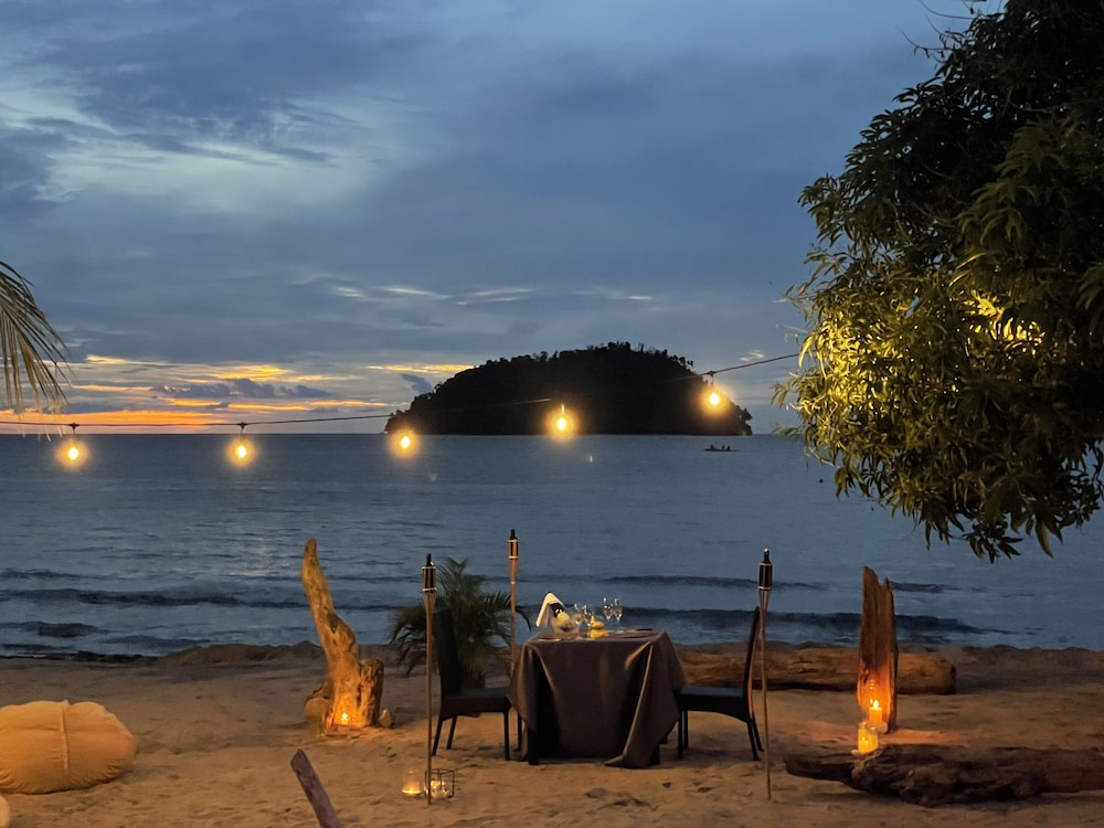 Amila Dive Beach Resort