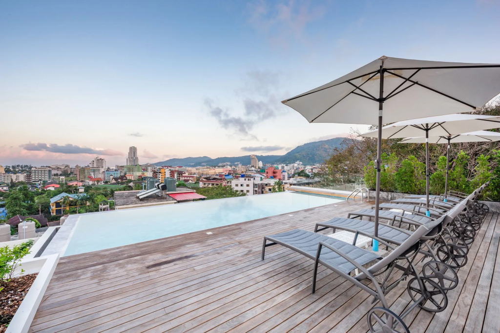 LullaBella Hotel Patong,Nanai Road