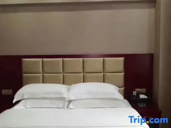 Hefeng Honghong Hotel
