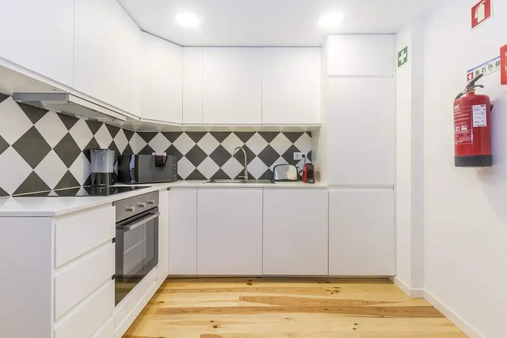 Amazing 3-bedroom Apartment in City Center - Fits 8