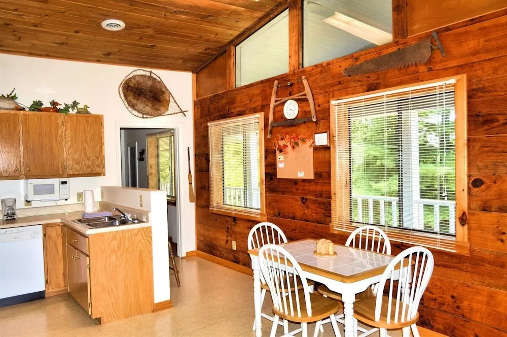 Pleasant Hill Hideaway- Ducktown TN