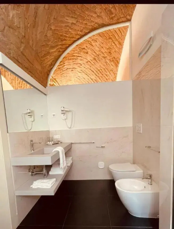 Palazzo Borgocolonne Apartments - Manu Maison