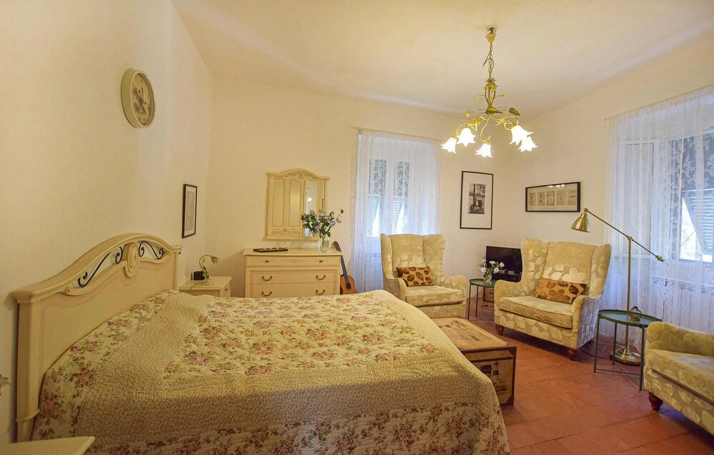 Amazing Home in Castagnetoli With 3 Bedrooms, Wifi and Outdoor Swimming Pool