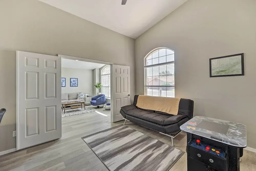 Private Pool & Fenced Yard: Phoenix Home