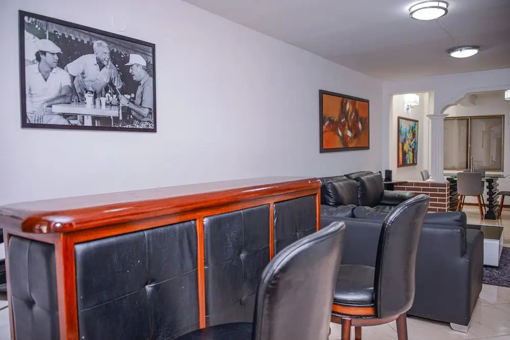 Poblado Brownstone