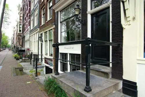 Zandberg - Canal view apartments