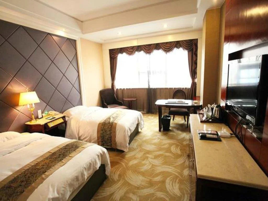 Sea Sky Hotel