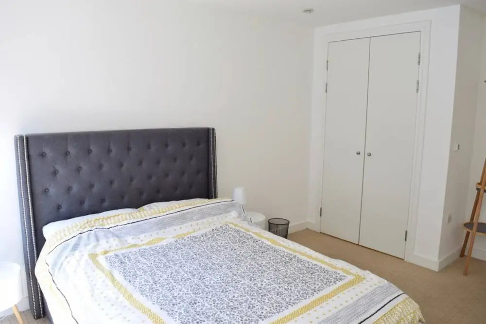 Stylish 1 Bedroom Flat In Amazing Location