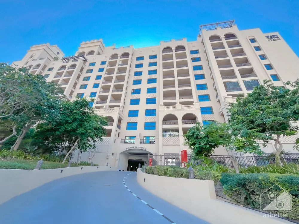 Seaview Penthouse with Private Gym & Outdoor Pool