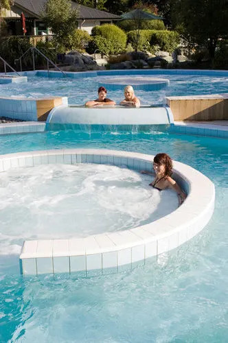 Alpine Holiday Apartments & Campground