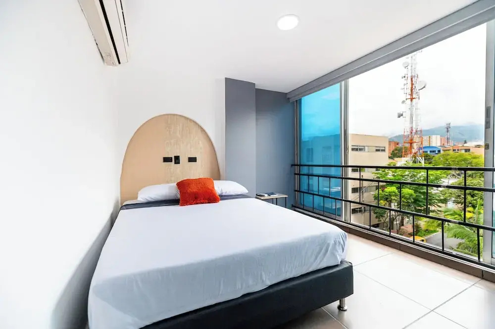 Hotel Lax