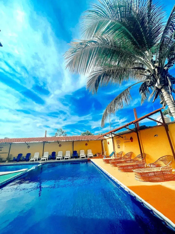 Hotel Sociedad y Maristas